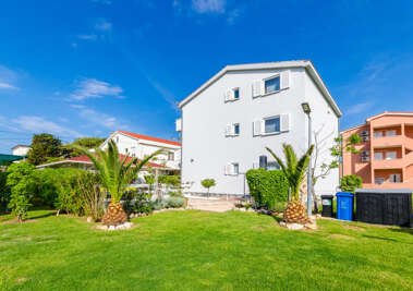 Apartments Damir