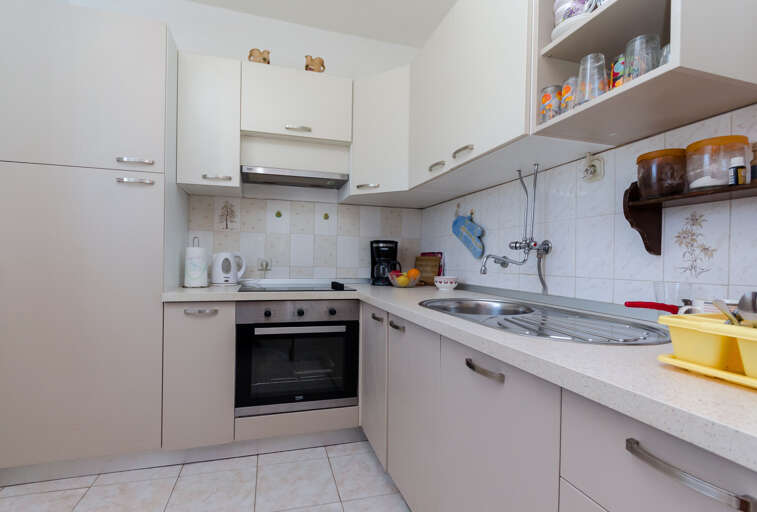 Barbat Na Rabu Apartment Rental
