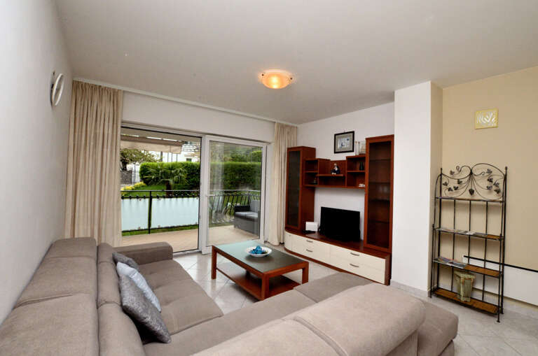Poljane Apartment Rental