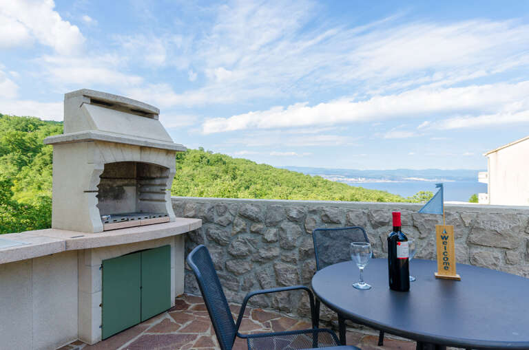 Poljane Apartment Rental