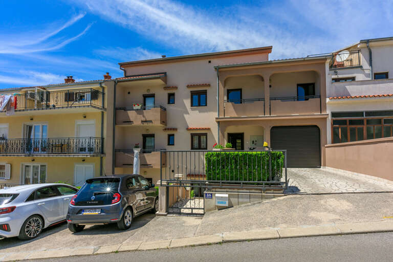 Crikvenica Apartment Rental