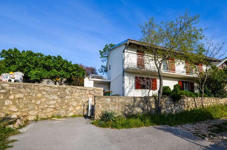 Stinica Apartment Rental