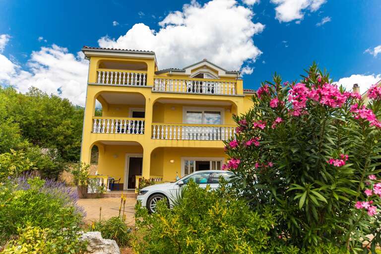 Crikvenica Apartment Rental