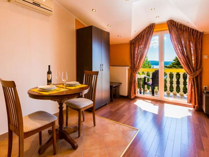 Crikvenica Apartment Rental