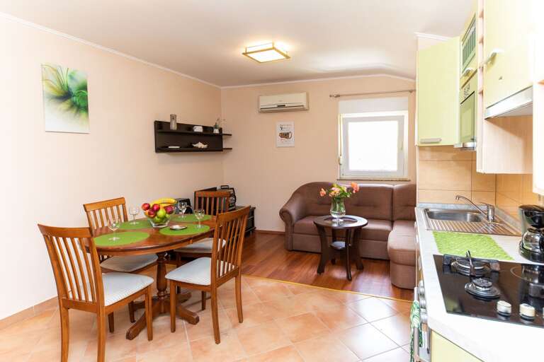 Crikvenica Apartment Rental