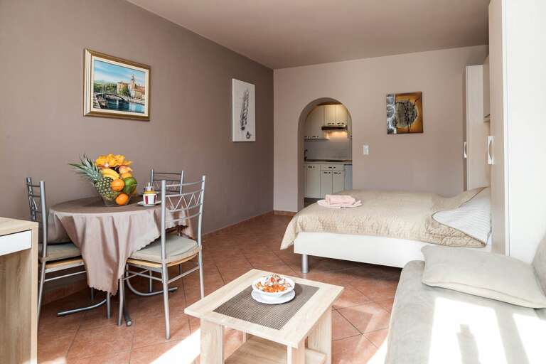 Crikvenica Apartment Rental