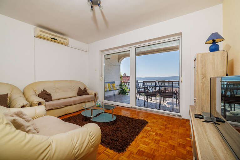 Crikvenica Apartment Rental