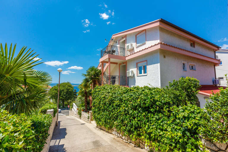Crikvenica Apartment Rental