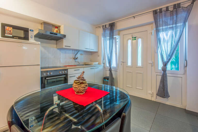 Crikvenica Apartment Rental