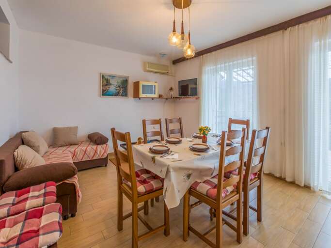 Crikvenica Apartment Rental
