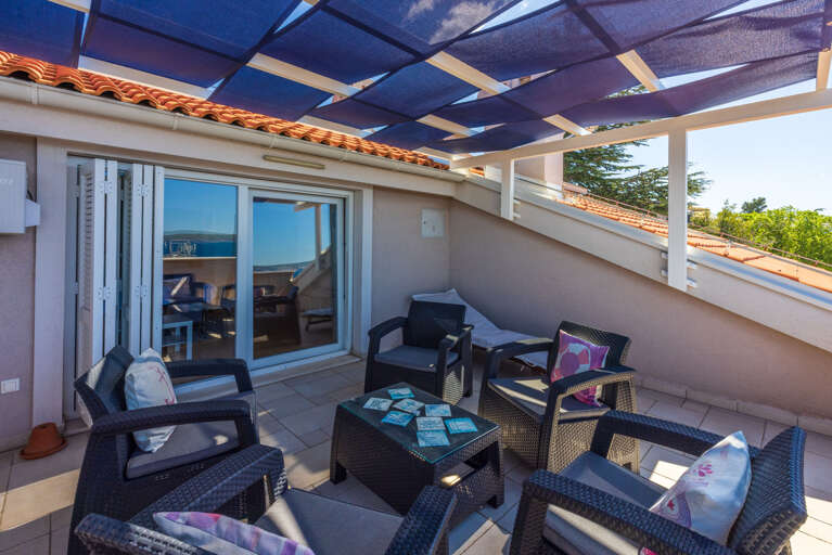 Selce Apartment Rental