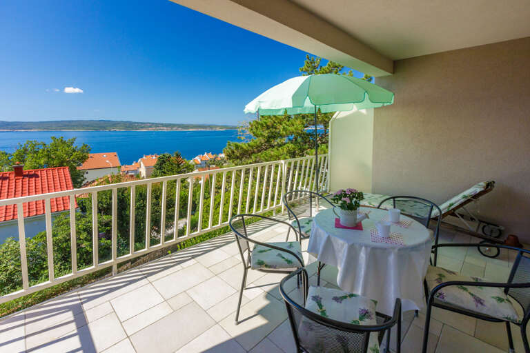Selce Apartment Rental