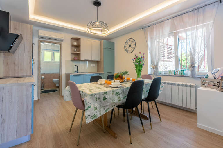 Crikvenica Apartment Rental