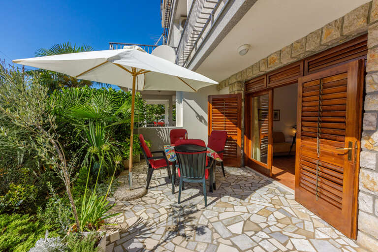 Crikvenica Apartment Rental