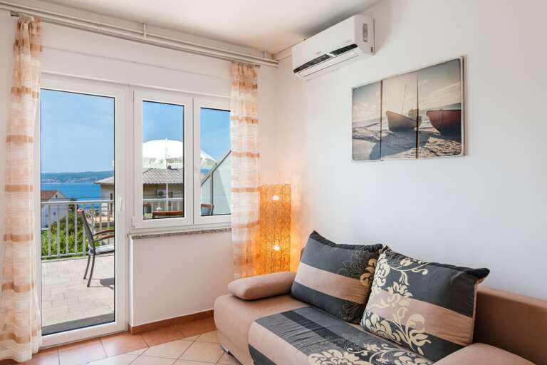 Crikvenica Apartment Rental