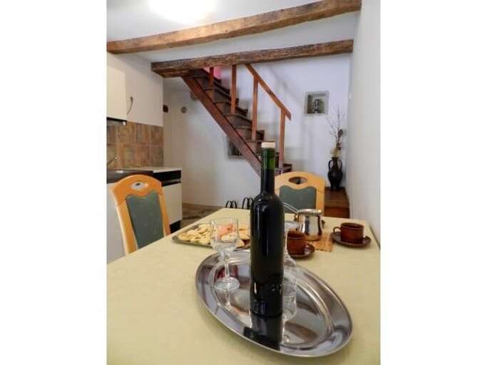Lindar Home Rental