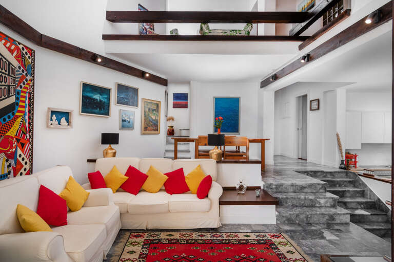 Okrug Gornji Home Rental