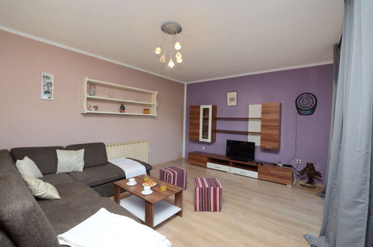 Barban Home Rental
