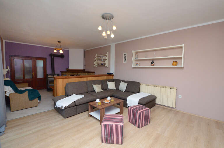 Barban Home Rental