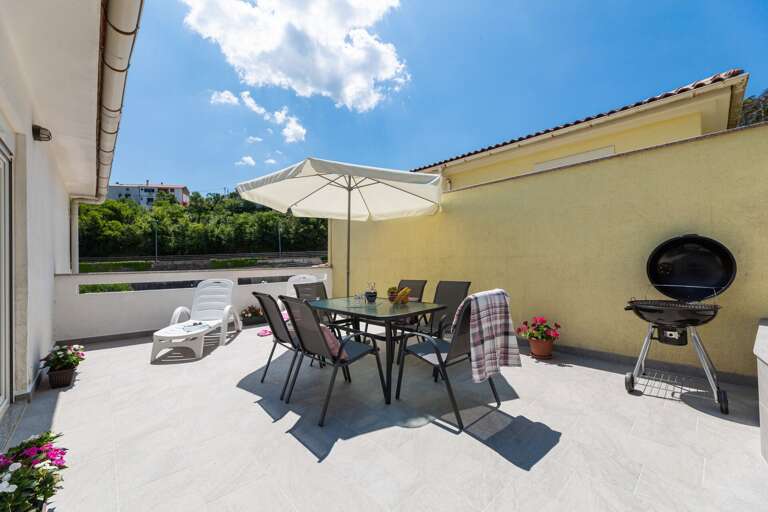 Vrbnik Apartment Rental