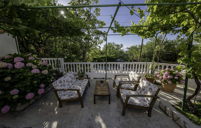 Supetarska Draga Home Rental