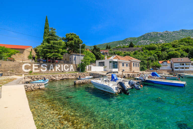 Cesarica Apartment Rental