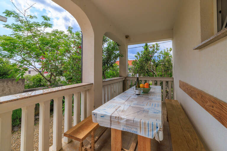 Cesarica Apartment Rental