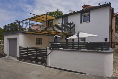 House Doris