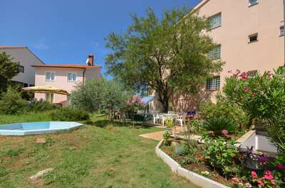 Apartments Dragica