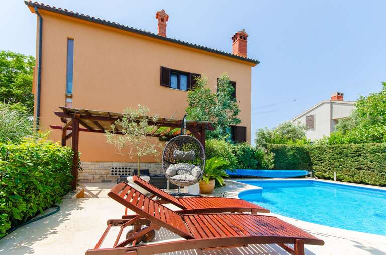 Vinkuran Apartment Rental