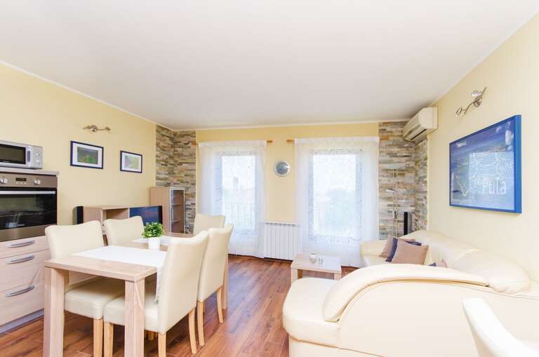 Vinkuran Apartment Rental