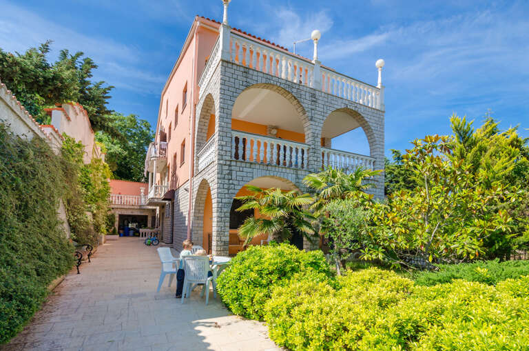 Banjole Apartment Rental