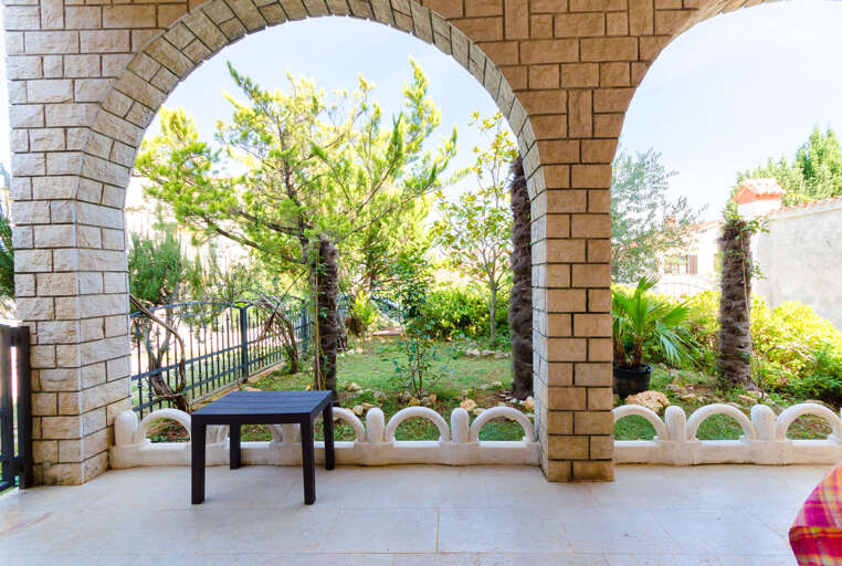 Banjole Apartment Rental