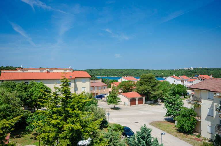 Banjole Apartment Rental