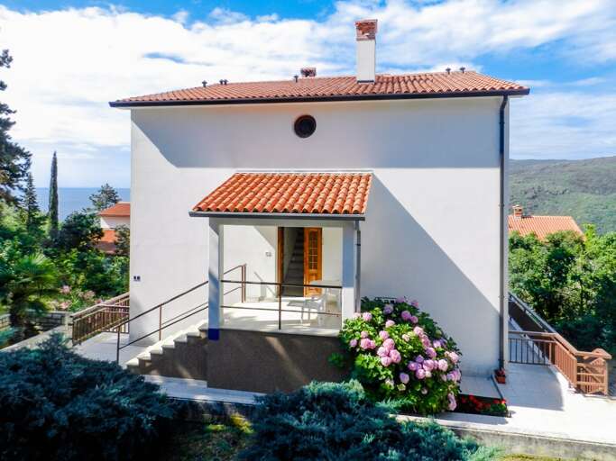 Rabac Apartment Rental