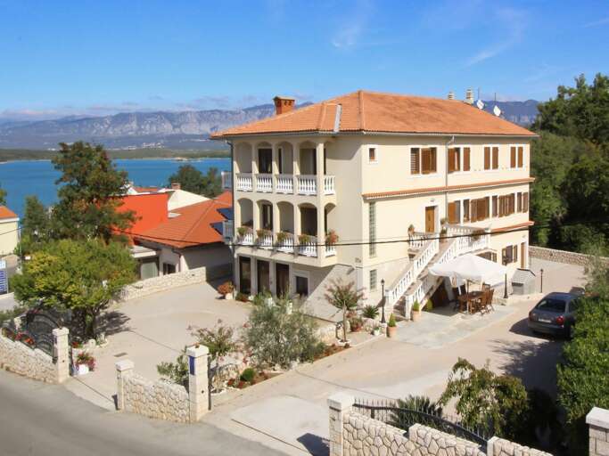 Soline Apartment Rental