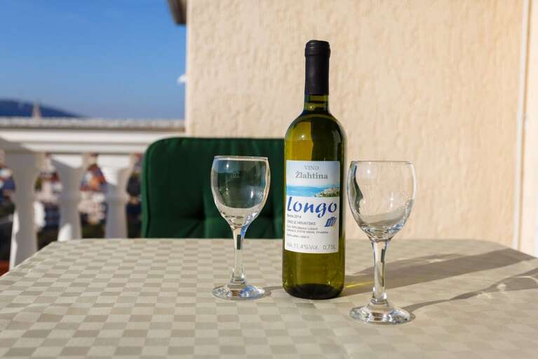 Vrbnik Apartment Rental