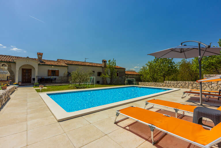 Zatka Cepic Home Rental