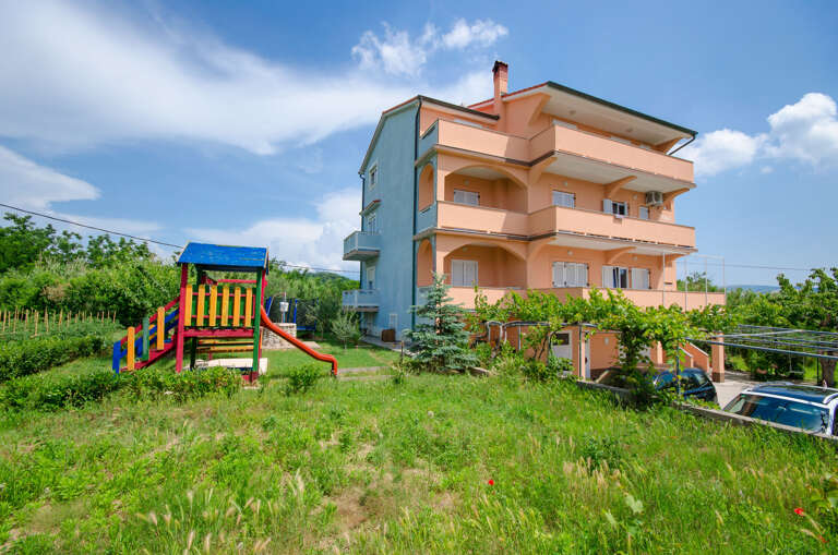 Lopar Apartment Rental