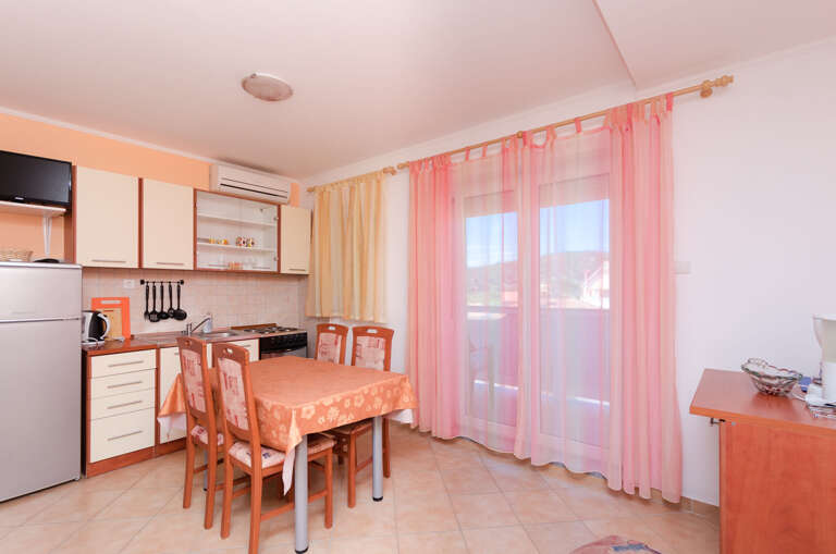 Lopar Apartment Rental