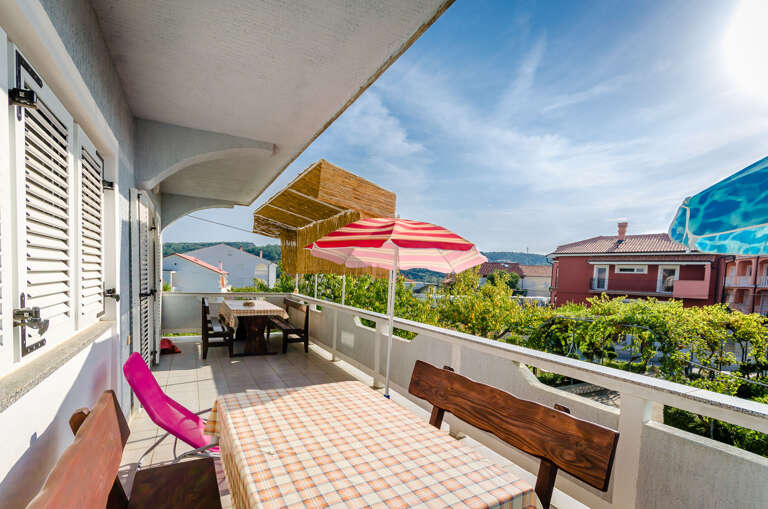Lopar Apartment Rental