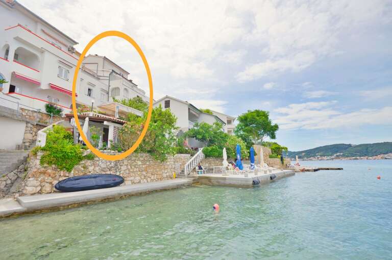 Supetarska Draga Apartment Rental
