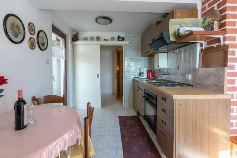 Supetarska Draga Apartment Rental