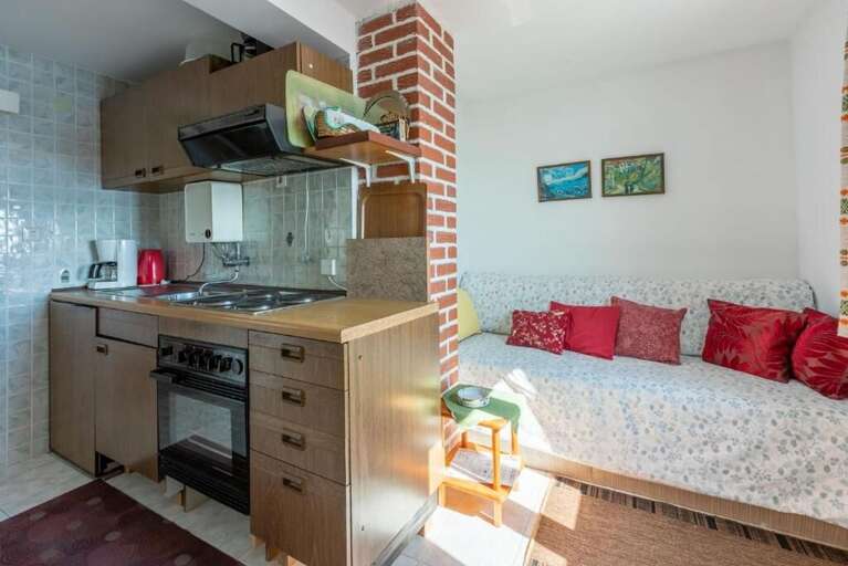 Supetarska Draga Apartment Rental