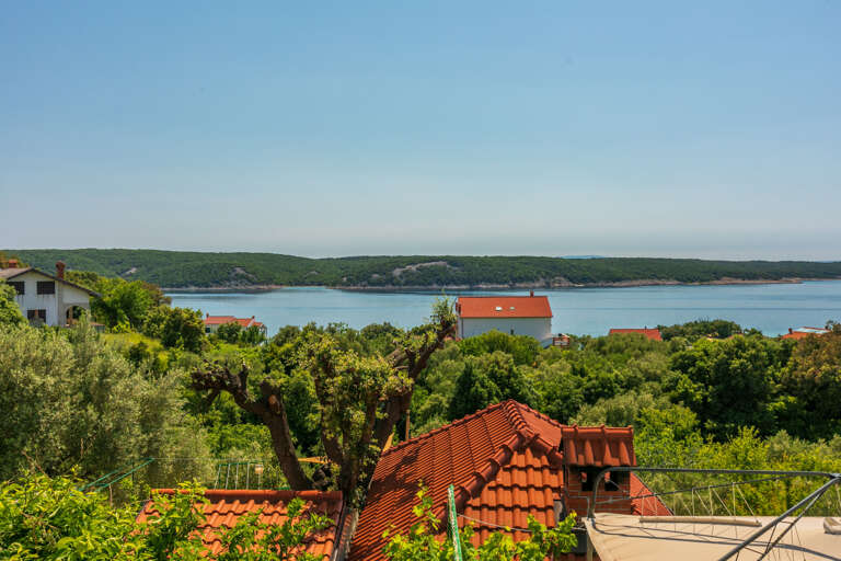 Supetarska Draga Apartment Rental