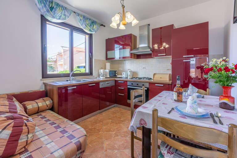 Supetarska Draga Apartment Rental