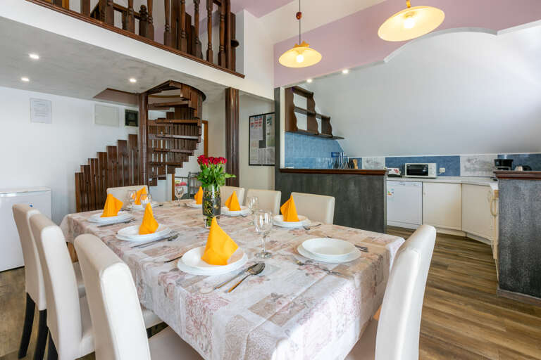 Supetarska Draga Apartment Rental