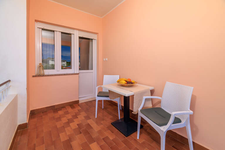 Banjol Apartment Rental
