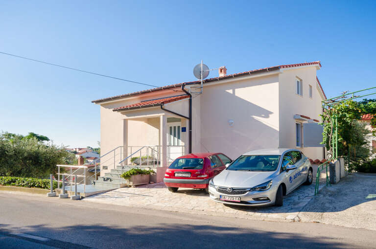 Rab Apartment Rental