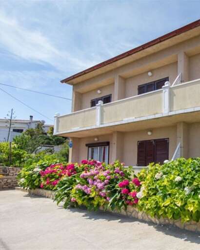 Veli Losinj Apartment Rental
